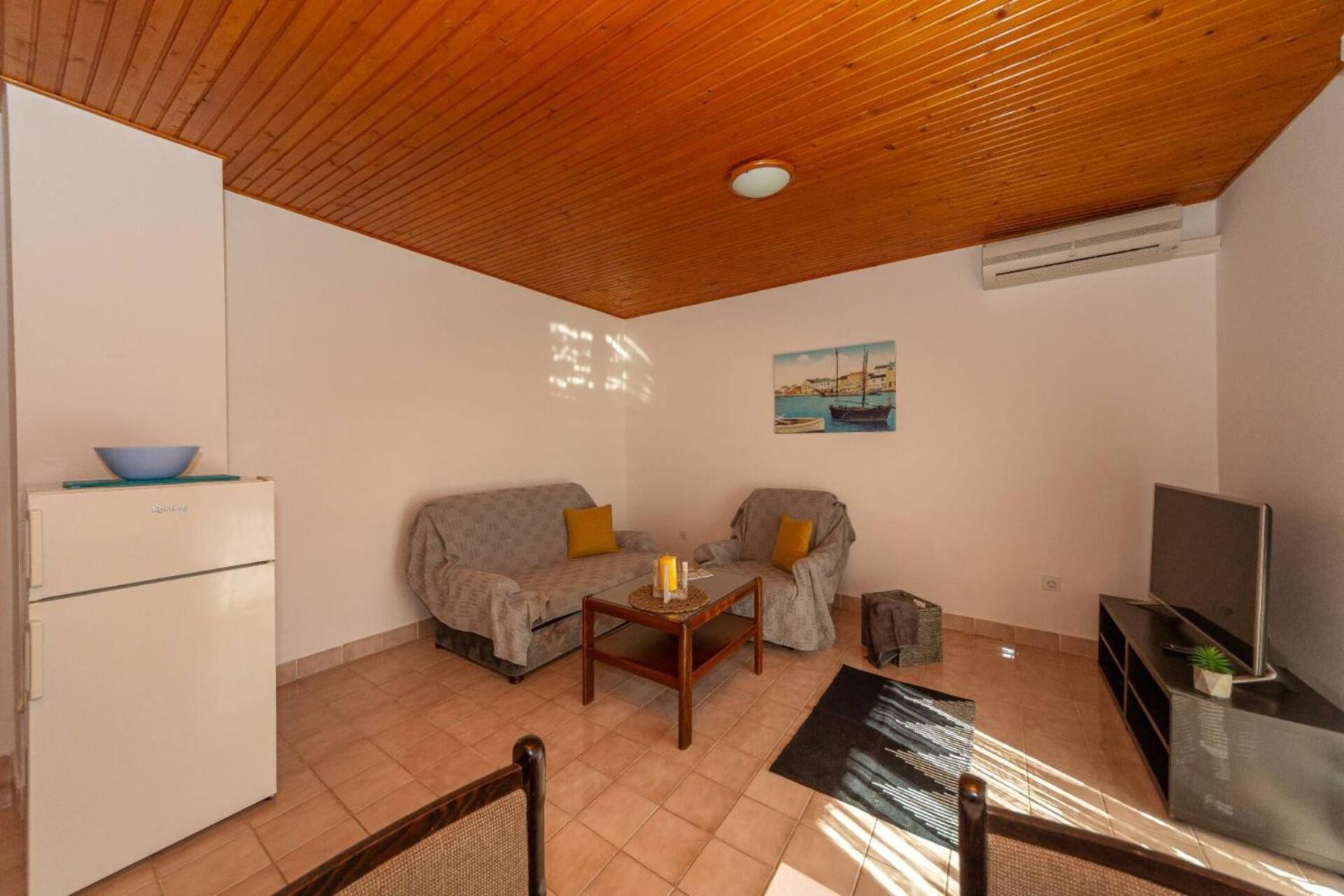 Three Bedroom Apartment In Biograd Биоград-на-Мору Экстерьер фото