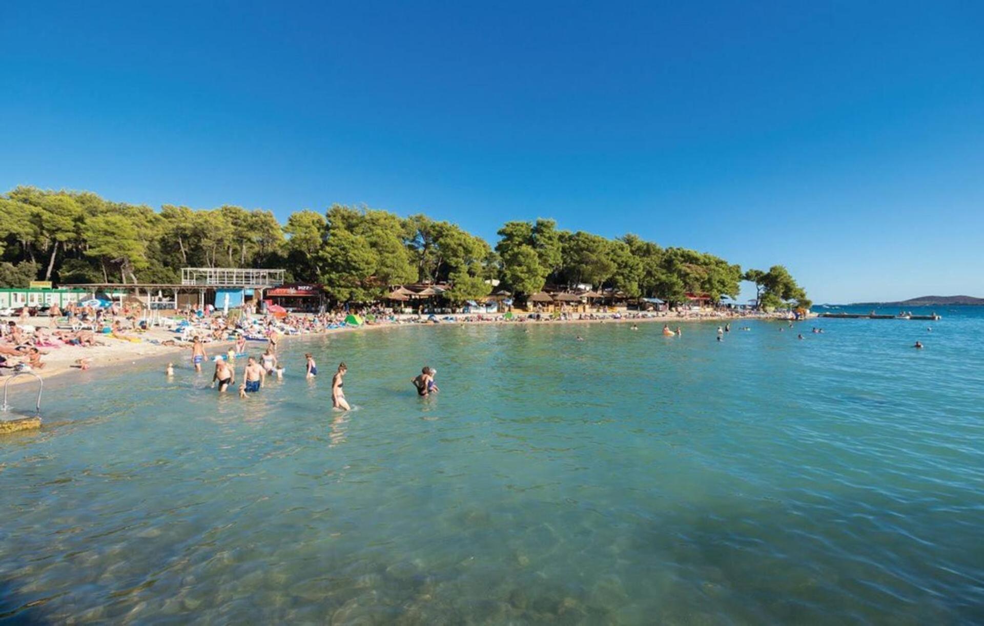 Three Bedroom Apartment In Biograd Биоград-на-Мору Экстерьер фото